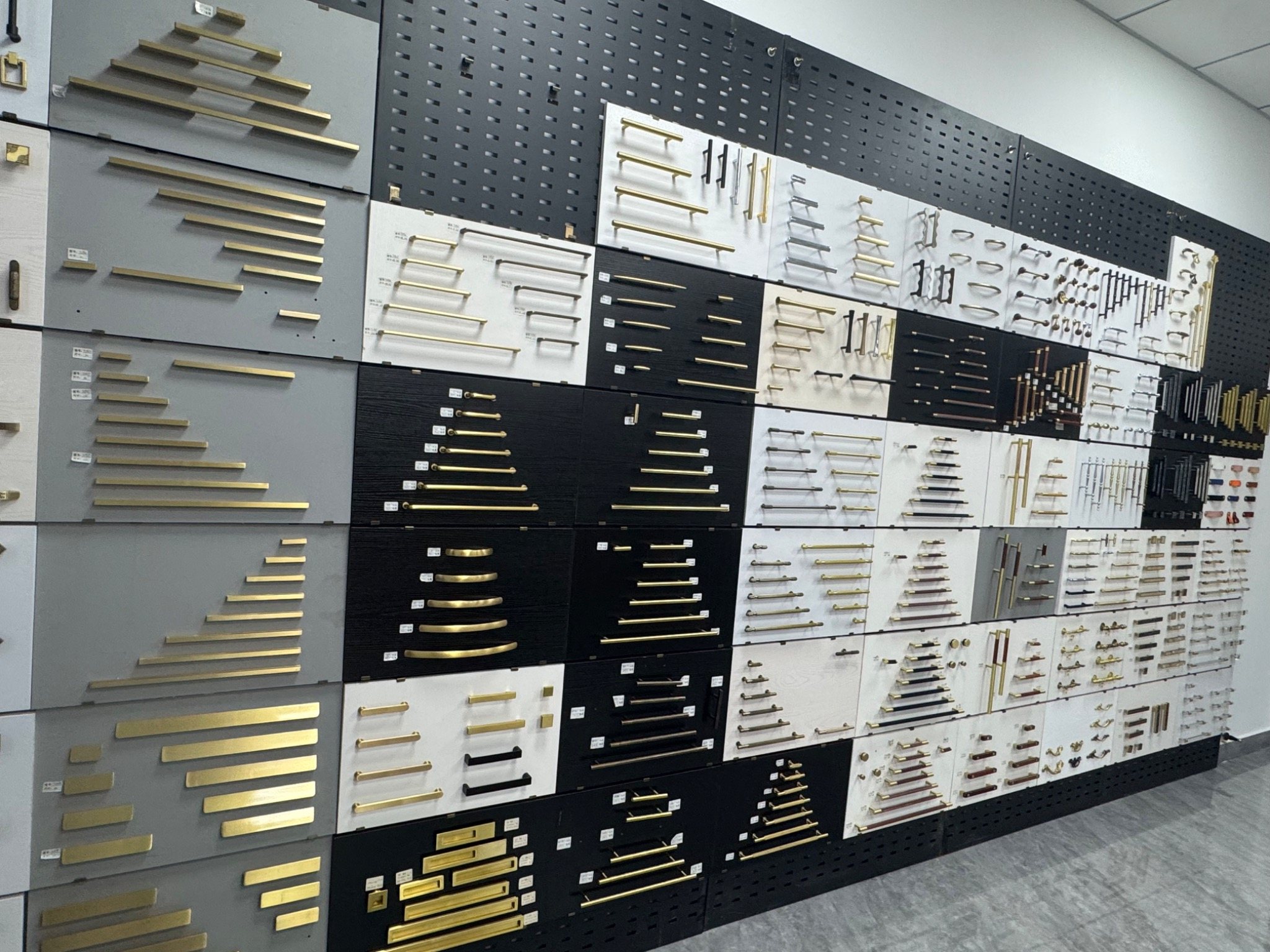 FENGYU product wall 3